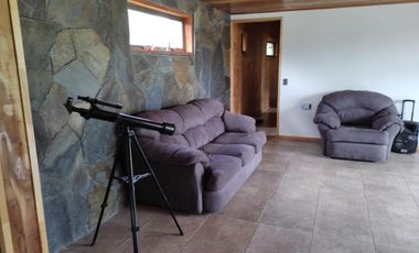 Espectacular Casa en Parcela de 5.000 m² con Piscina – 5 Dormitorios
