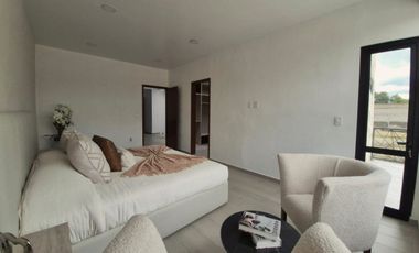 CASA EN VENTA EN CALIMAYA. VILLAS ZACANGO