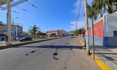 PROPIEDAD EN VENTA CERCA A AV. PINTO 219.74m2 – ZONA ESTRATÉGICA DE TACNA