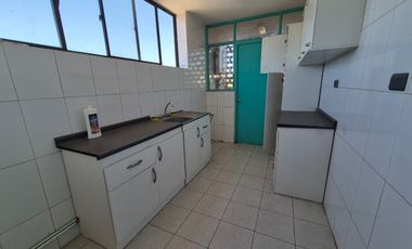 Se arrienda departamento en Villa Edén – Excelente ubicación