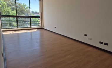 Se arrienda departamento en Villa Edén – Excelente ubicación