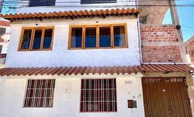ALQUILO APARTAMENTO COLINAS VICTORIA, BAÑOS DEL INCA, CAJAMARCA