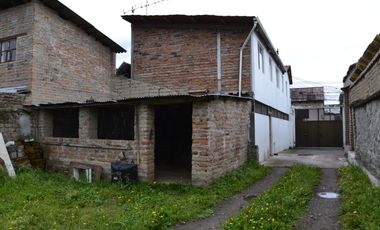 Venta, Ibarra   propiedad 750m2 con casa en el centro