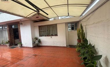 Casa de venta en Ibarra, en la Av. Mariano Acosta, 540 m2