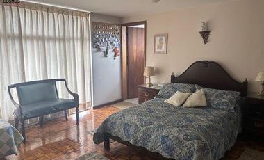 Casa de venta en Ibarra, en la Av. Mariano Acosta, 540 m2