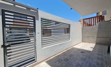 CASA EN VENTA EN IQUIQUE