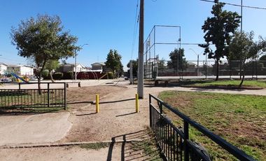 Venta Casa esquina de 2 pisos con departamento independiente – Puente Alto