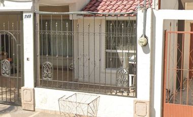 Bonita casa en venta, CASA BLANCA, TORREON, Coahuila de Zaragoza, excelente oportunidad.