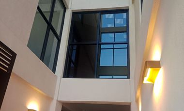 DEPARTAMENTO NUEVO EN RENTA EN SANTORUM $9,500