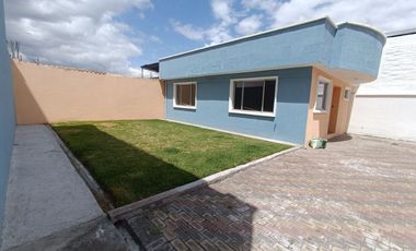 CASAS DE VENTA  VIP CON 3 DORMITORIOS CAYAMBE