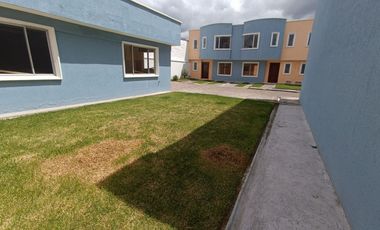 CASAS DE VENTA  VIP CON 3 DORMITORIOS CAYAMBE
