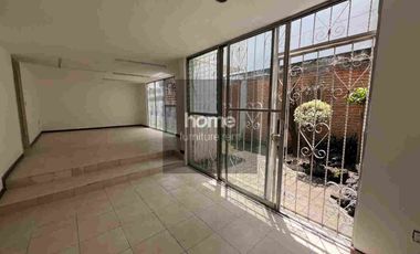 CASA EN VENTA PARA NEGOCIO