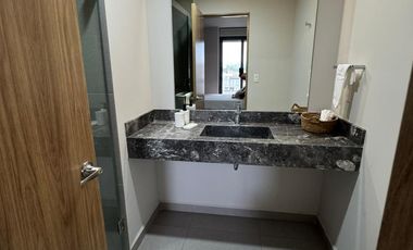 DEPARTAMENTO AMUEBLADO EN RENTA TORRE BIKIA ZONA CENTRO DE LEON GTO. A 2 MIN DEL ARCO DE LA CALZADA.