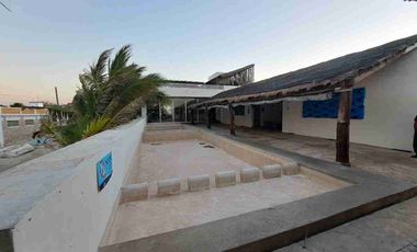 RESTAURANT EN PROGRESO FRENTE AL MAR CON ESTUPENDA UBICACIÓN