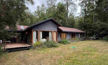 Pucón | Acogedora casa camino al Volcán Villarrica