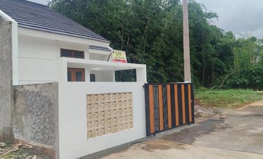 2 KT 1 Kamar Mandi Rumah Siap Huni Cileunyi
