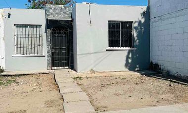 Casa amueblada  en renta en sector Ley del Valle/ Aeropuerto
