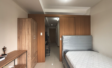 Fully-Furnished 1 Bedroom Unit with balcony for Rent in Unit B013016 Tower 1 Red Residences Makati City