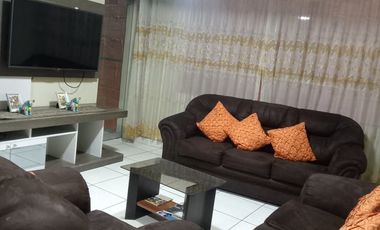 🏡 VIVE CERCA DEL CENTRO DE CUSCO Un departamento pensado para quienes valoran ubicación, comodidad y una inversión inteligente