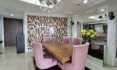 dijual dan disewakan unit 3 kamar apartemen kemang village jakarta selatan