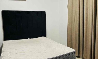 Renta de casa amueblada en Valle Alto