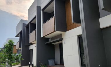 Dijual Cepat Cluster Regia di Summarecon Crown Gading, Harapan Indah 007
