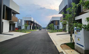 Dijual Cepat Cluster Regia di Summarecon Crown Gading, Harapan Indah 007