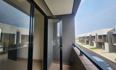 Dijual Cepat Cluster Regia di Summarecon Crown Gading, Harapan Indah 007