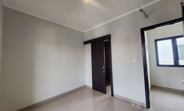 Dijual Cepat Cluster Regia di Summarecon Crown Gading, Harapan Indah 007
