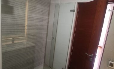 DPTO. DE ESTRENO EN EXCELENTE ZONA - SAN ISIDRO