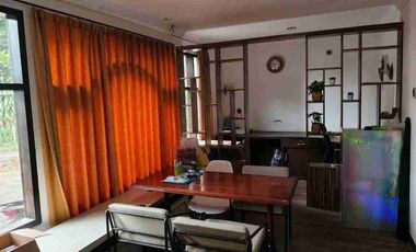 Rumah Ex Cafe Resto Area Komersil di Dago Bandung