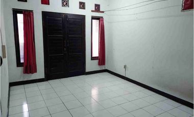 Jual Cepat BU. Rumah di Margahayu Raya dekat MIM. hook.