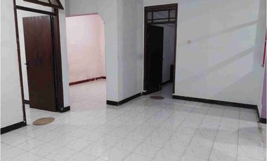 Jual Cepat BU. Rumah di Margahayu Raya dekat MIM. hook.