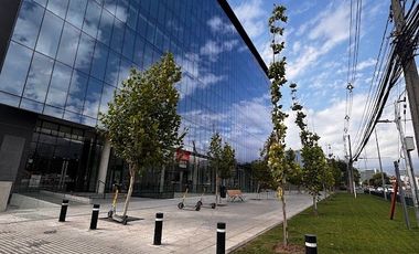 Arriendo Oficina nueva  Las Condes 10800-Gym cafeteria business center