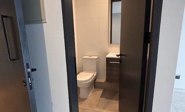 Arriendo Oficina nueva  Las Condes 10800-Gym cafeteria business center