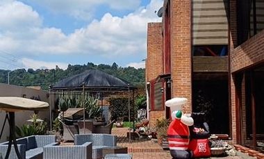 Arriendo espectacular casa en San Jose de Bavaría