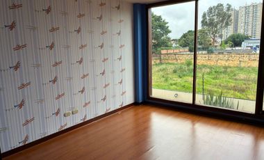 Arriendo espectacular casa en San Jose de Bavaría