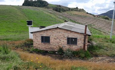 CASA LOTE EN VENTA EN CHOCONTA