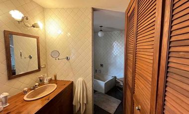 Residencia en Zavaleta con amplio jardín y alberca cerca de Angelópolis