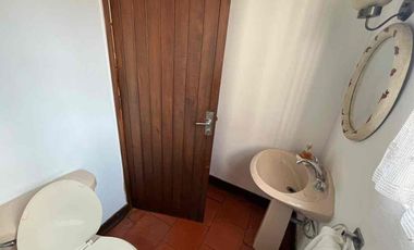 Residencia en Zavaleta con amplio jardín y alberca cerca de Angelópolis