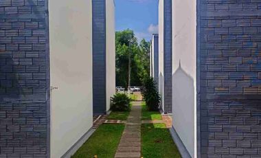 MANZANA 36 BLOQUE 5  APARTAMENTO 220