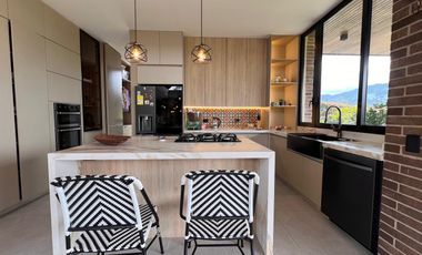 Casa en Venta en Yarumito, La Ceja Antioquia