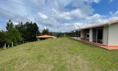 HERMOSA PARCELA EN CAJETE