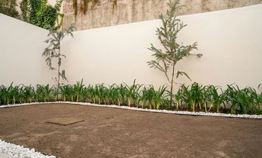 Casa en Oportunidad en Lomas de Providencia