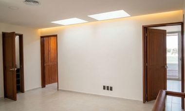 Casa en Oportunidad en Lomas de Providencia