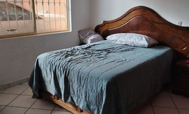 CASA EN RENTA EN COL. CENTRO