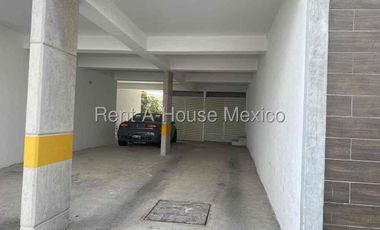 Departamento En Venta de 2 Recámaras Amueblado, Zibata.
