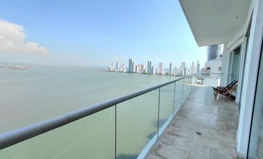 Apartamento bocagrande frente a la bahia