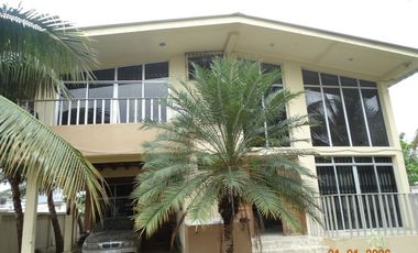 casa con terreno de venta portoviejo zona centro
