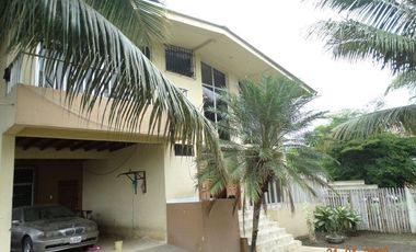 casa con terreno de venta portoviejo zona centro